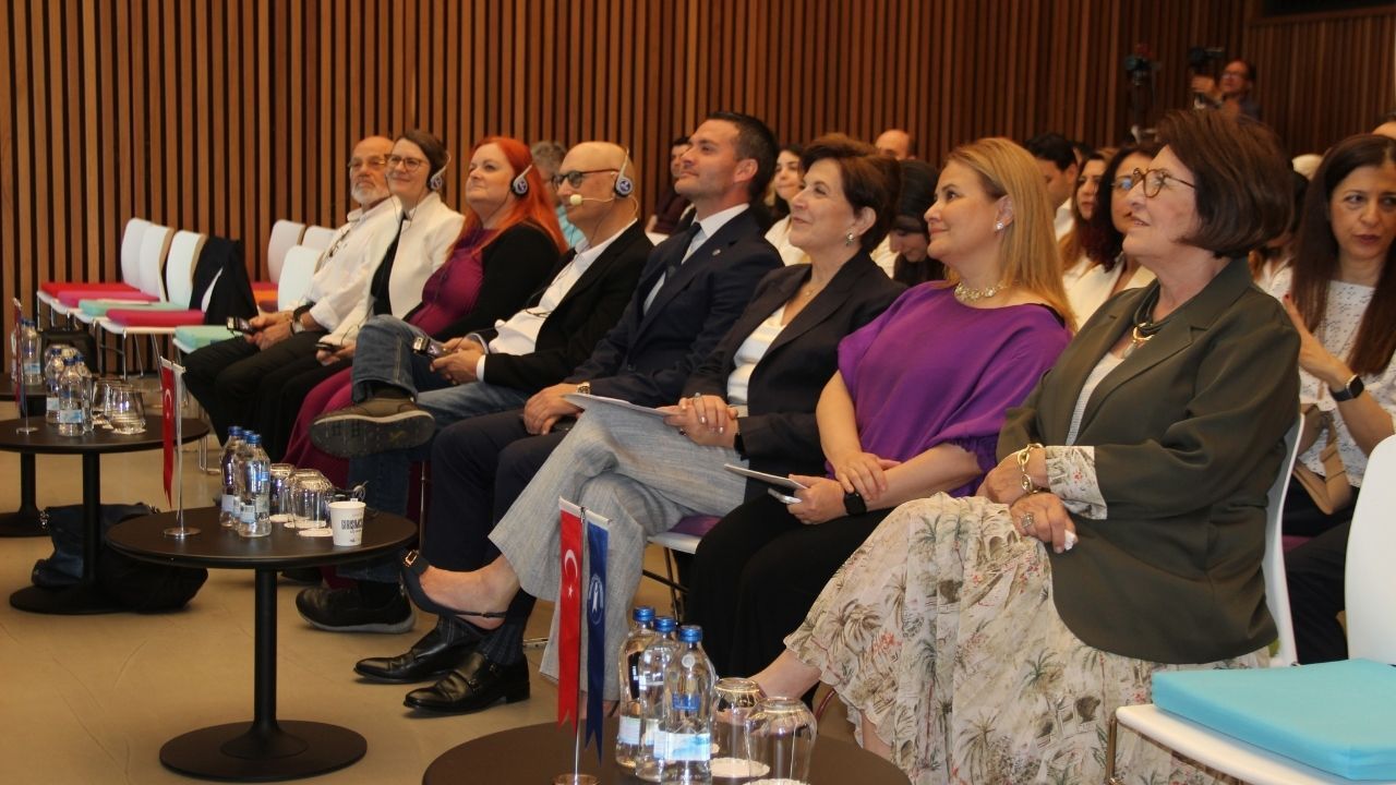 İzmir Iş Dünyası Yapay Zeka Ile Yeni Marka Dönemini Konuştu! “Değişimi Takip Etme, Yön Ver” (3)