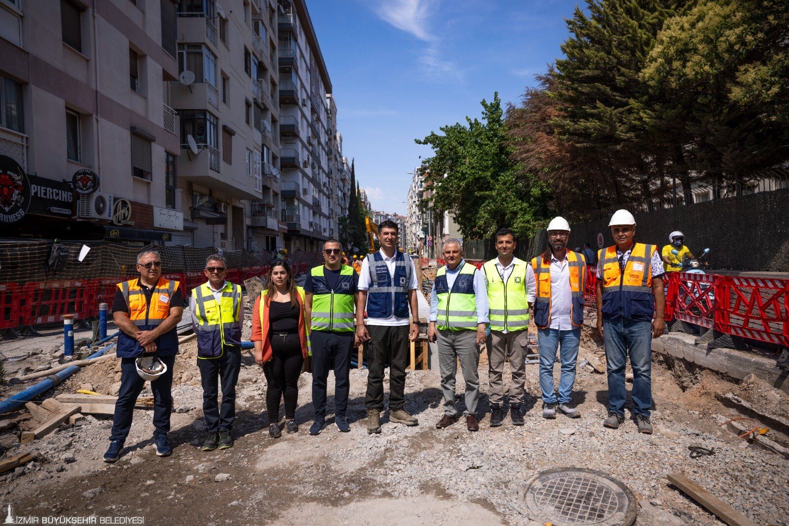 İzmir’de Büyük Dönüşüm Başladı Yağmur Ve Kanalizasyon Hatları Ayrılıyor (2)