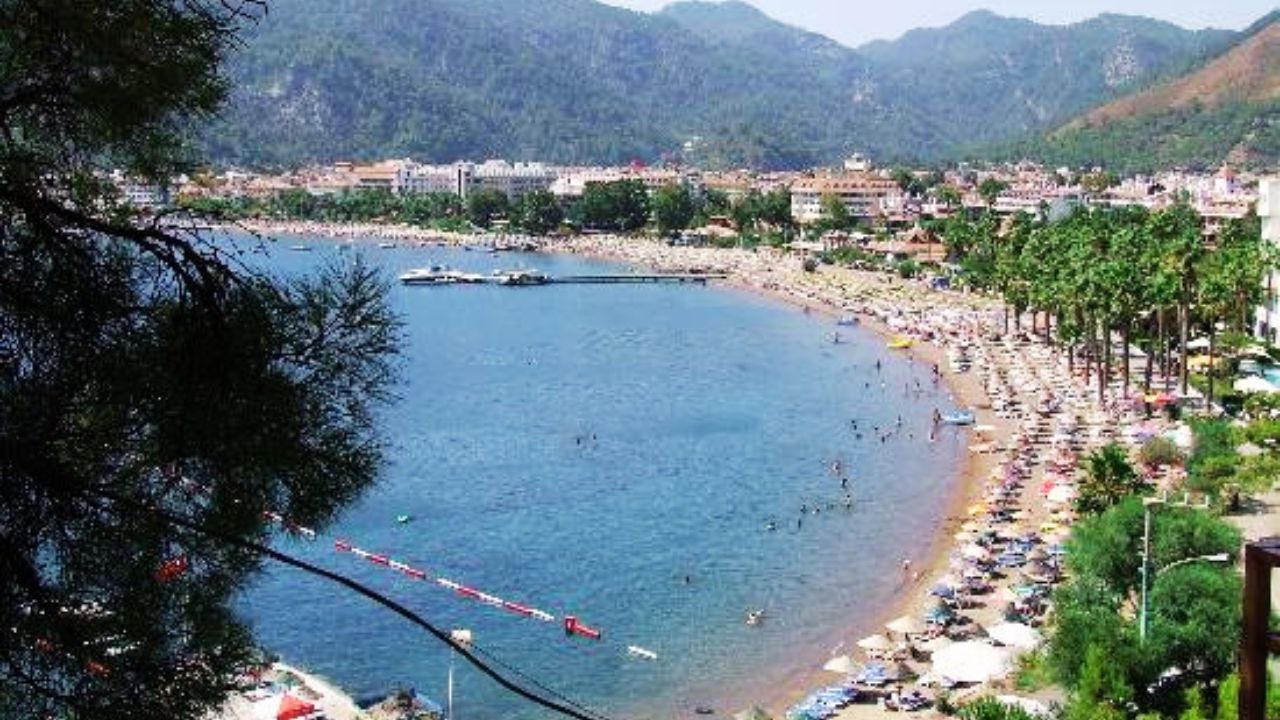 Marmaris'te Hangi Plajlar Mavi Bayraklı Oldu İşte Ücretli Ve Ücretsiz 2026 Tatil Rotalarının Tam Listesi (2)