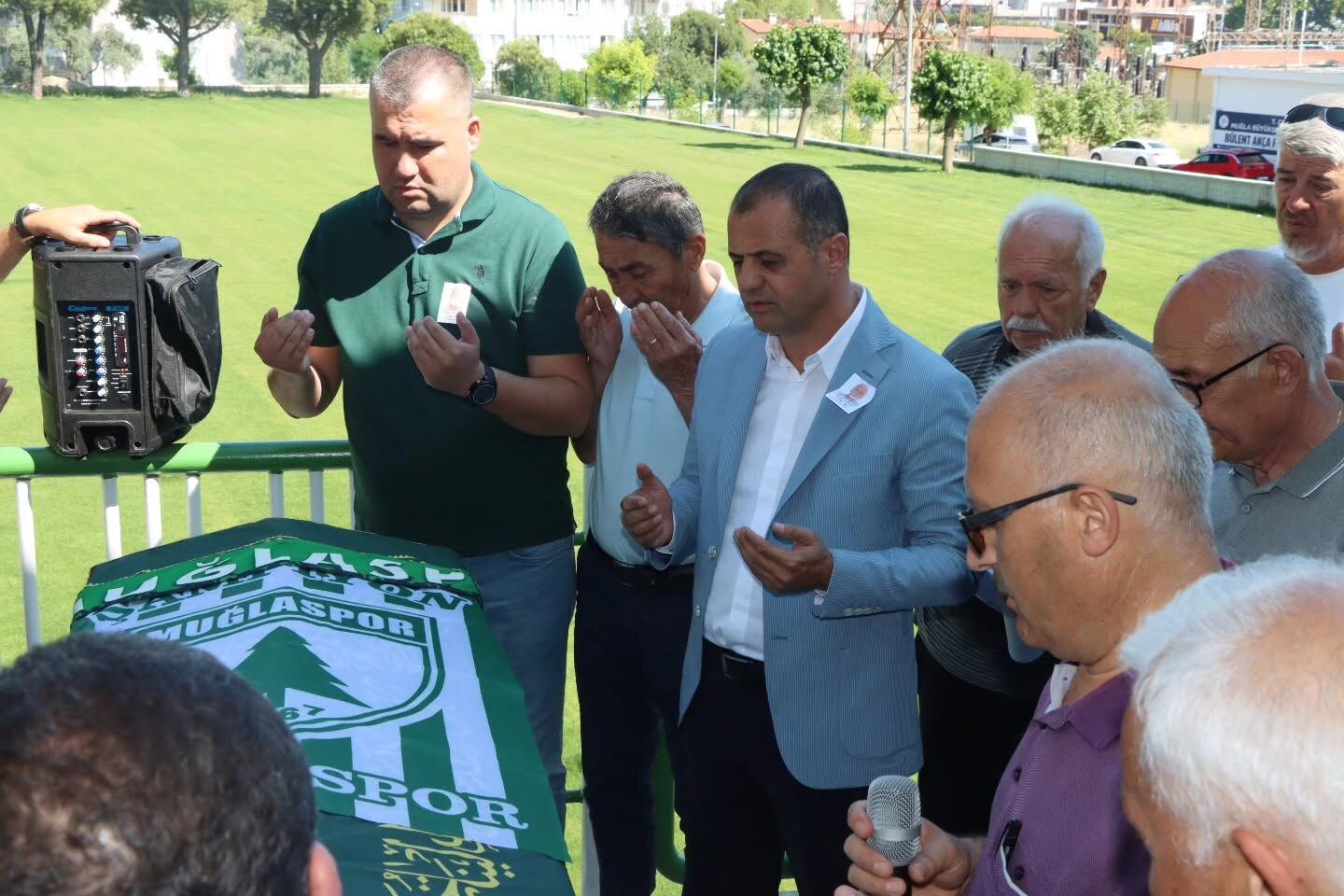 Muğlaspor Tesislerinde Son Yolculuğuna Uğurlandı! Akın Çavaş Kimdir (1)