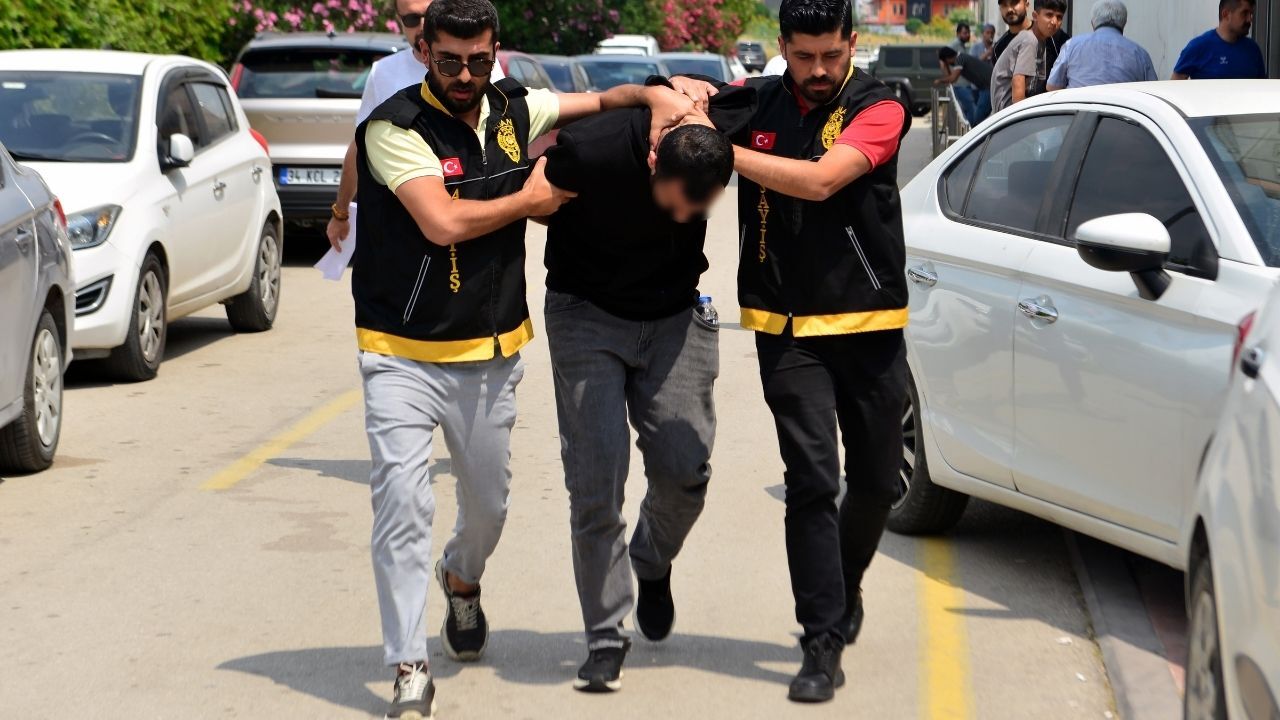 Otomobil Satışı Tartışması Kanlı Bitti Zanlı 550 Saatlik Incelemeden Sonra Yakalandı (1)