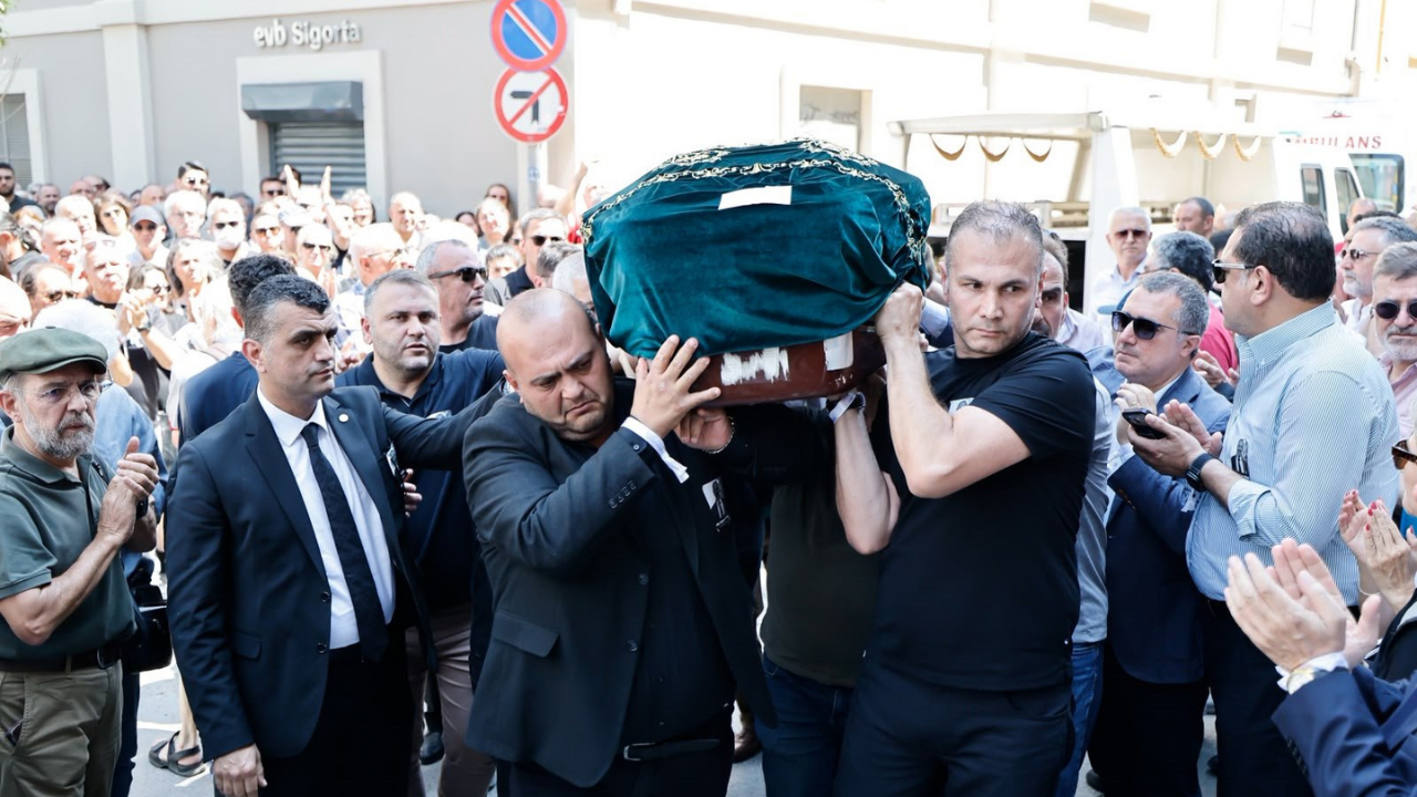 Özkan Yücell 22
