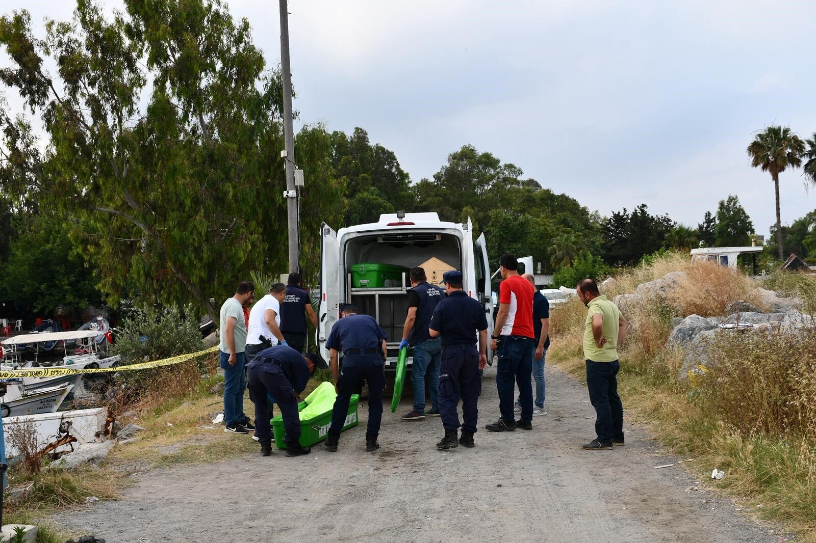 Sahilde Korkunç Olay! Suya Düşen Adam Hayatını Kaybetti (2)
