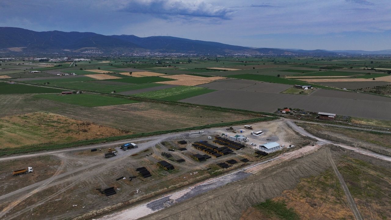 Yıllık 70 Milyon Dolarlık Ticaret Hedefi! İlaç Ve Kozmetik Sektörüne Yeni Merkez İzmir Kınık'ta Olacak (1)