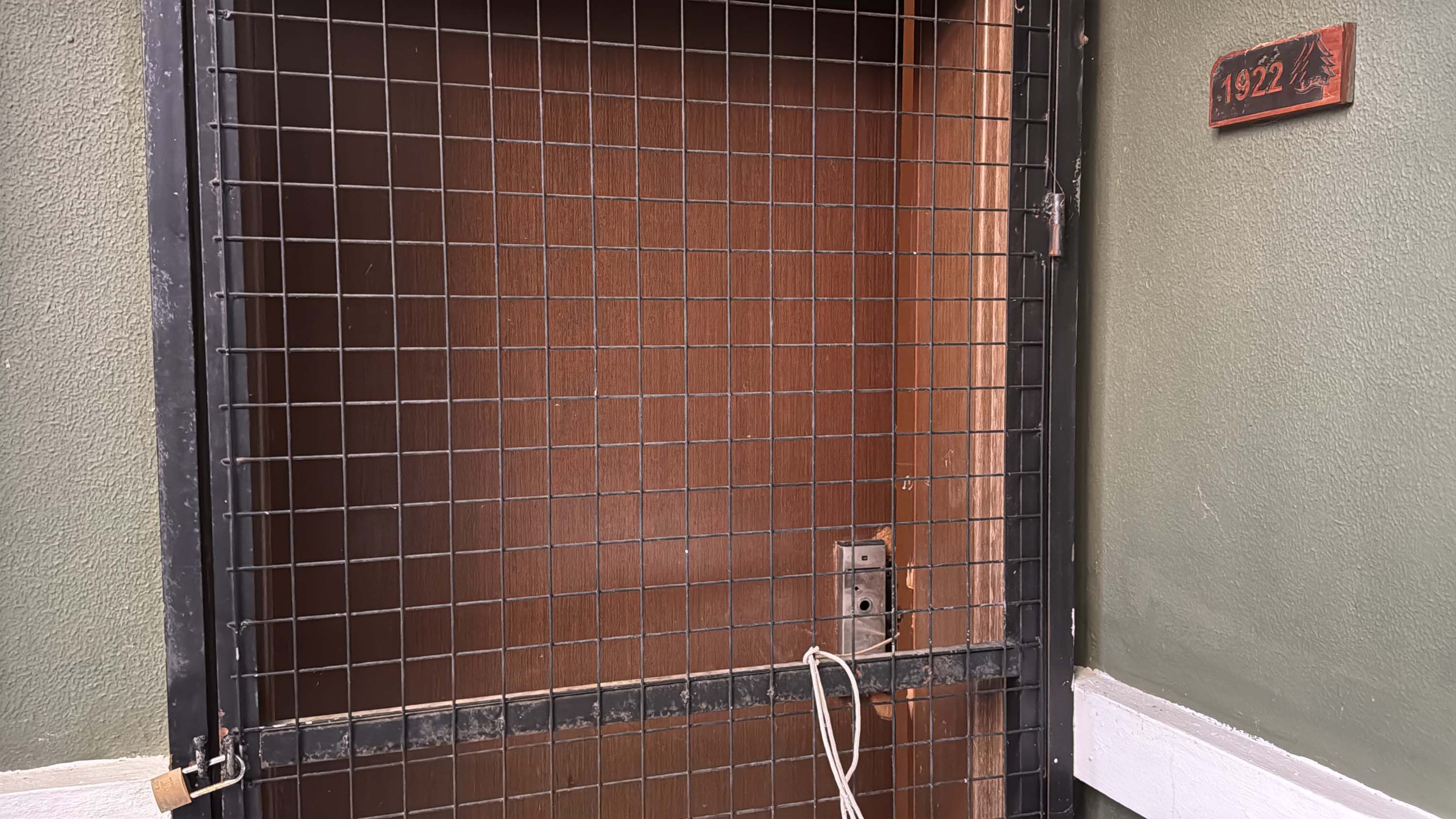 15 Temmuz'un Tanığı Otelde Darbe Gecesinin Izleri Hala Duruyor! (6)