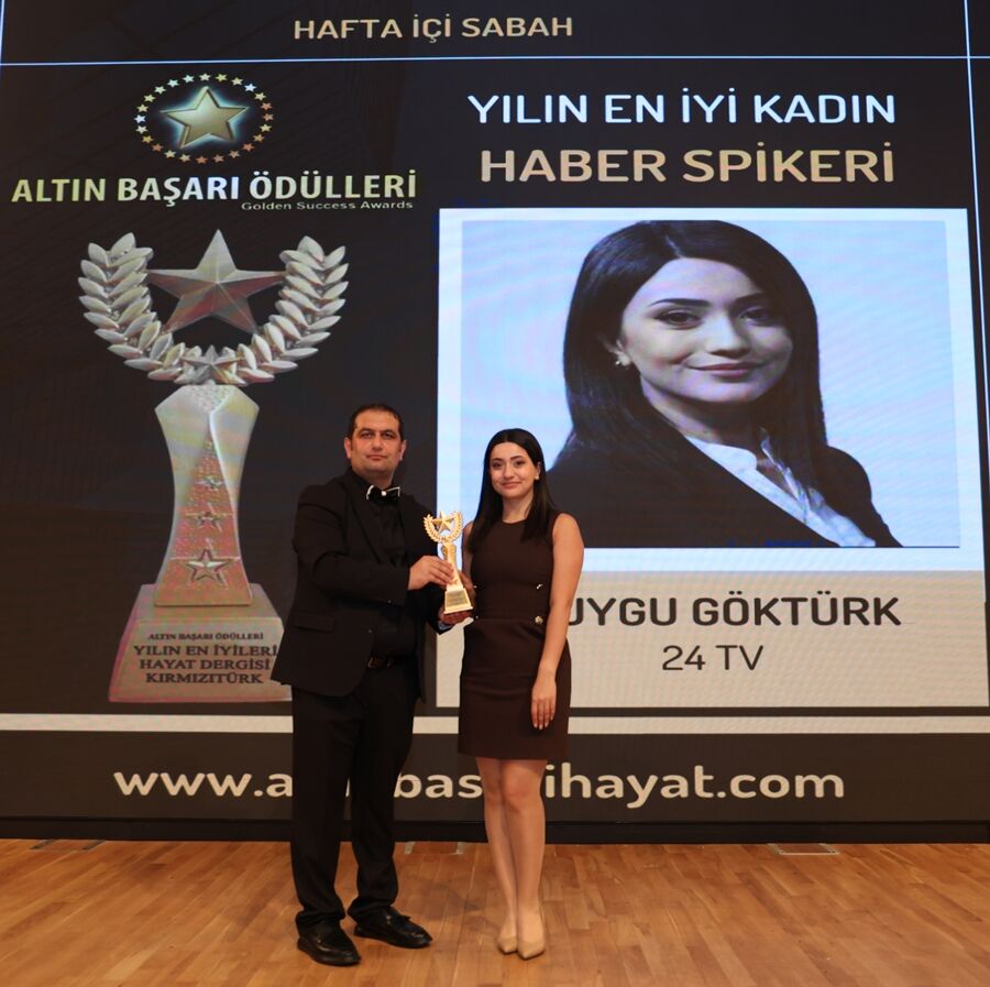 8 Duygu Göktürk