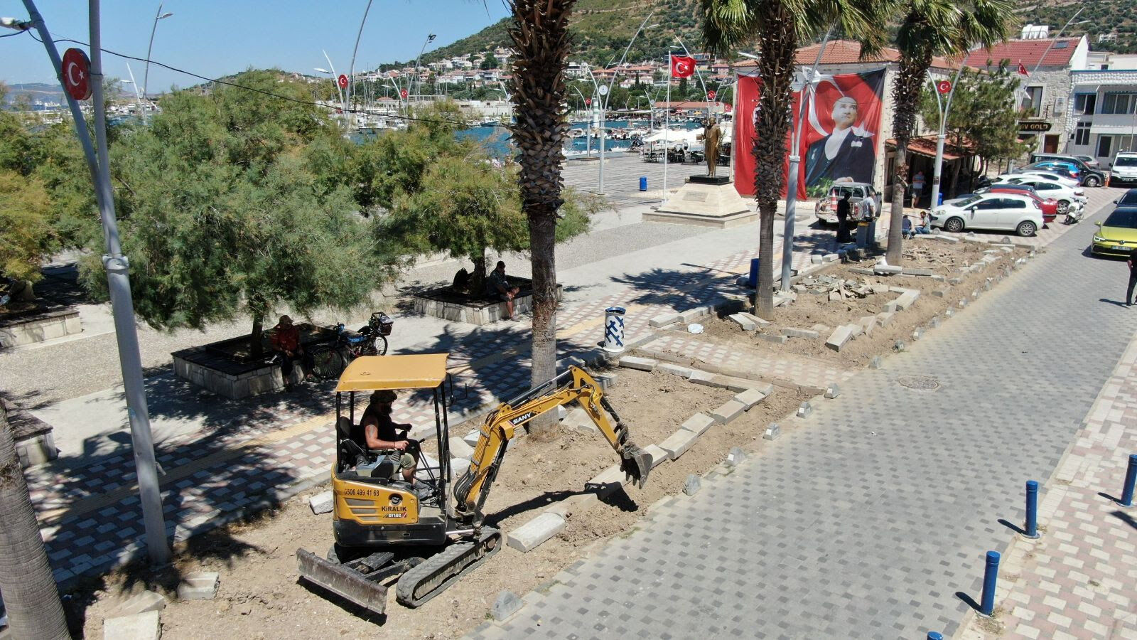 Belediye Duyurdu Yenifoça Sahili Baştan Sona Yenileniyor! (2)
