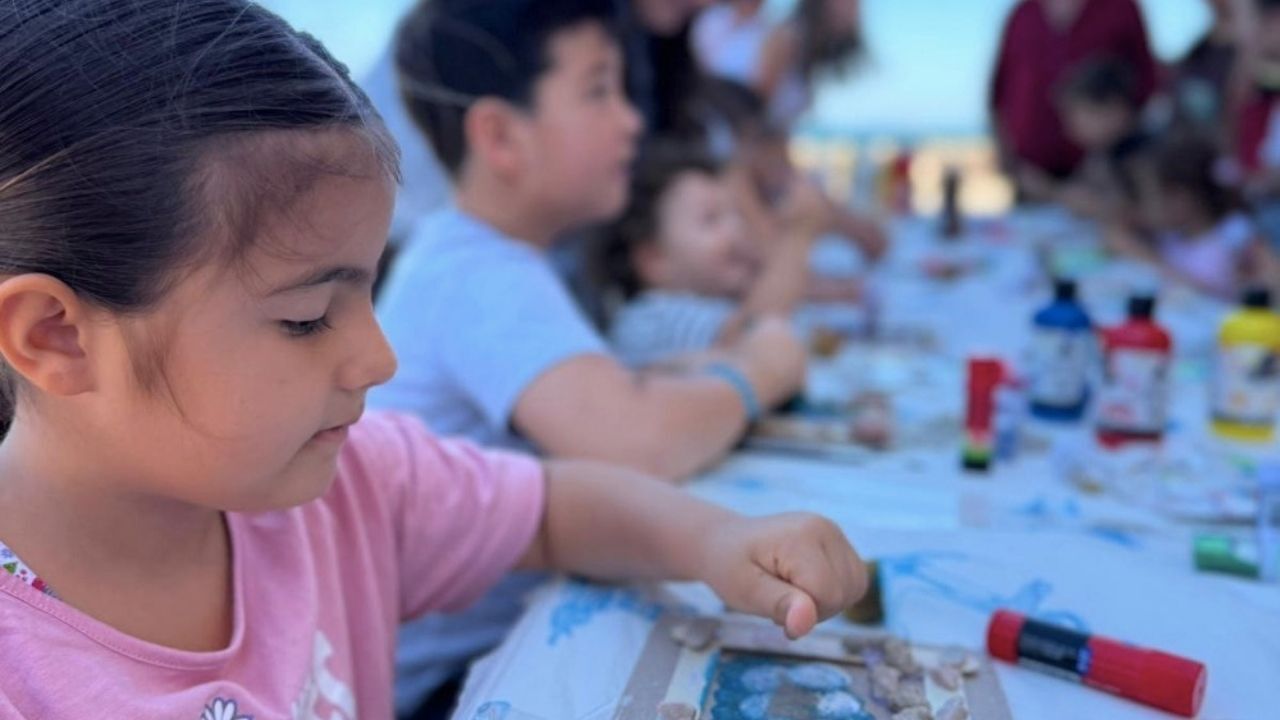Çeşmeli Çocuklara Müjde! Yaz Atölyeleri Mahalle Nmahalle Çocuklarla Buluşuyor (2)