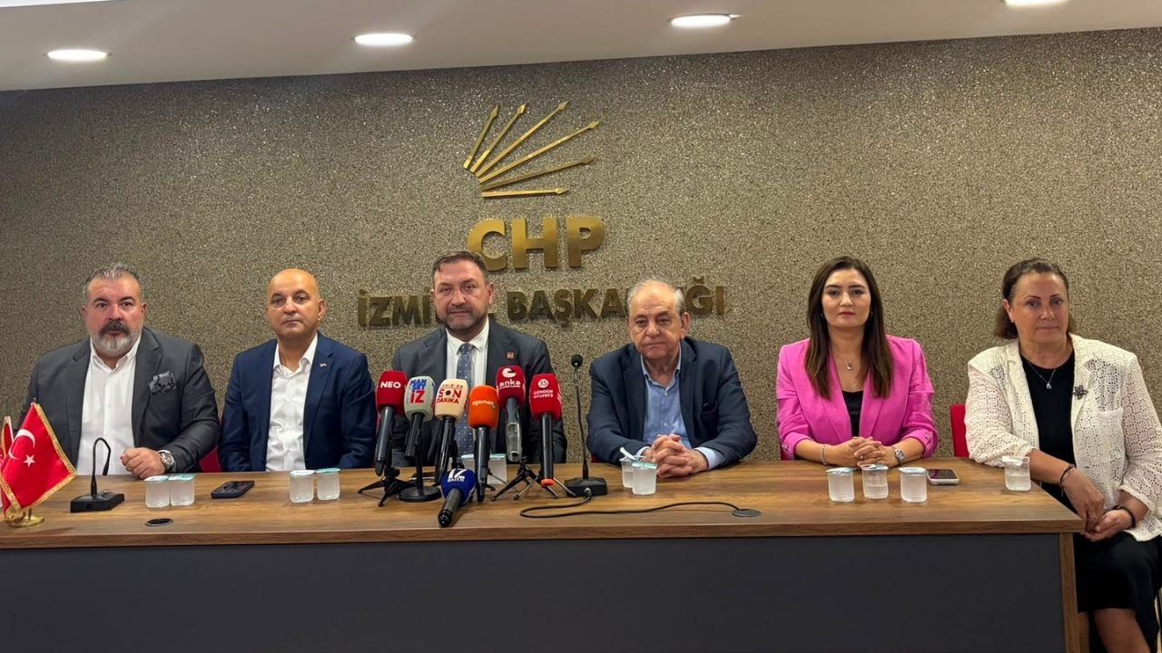 Chp Genel Sekreteri Yeni Yönetim Için İzmir’de! Siyaset Çoluk Çocuk Işi Değildir (2)