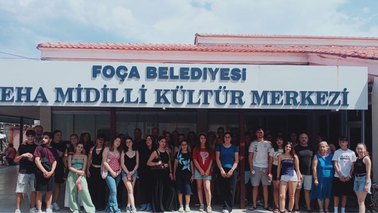 Dört Ülkeden Gençler Foça'da Buluştu! Geleneksel Zanaatlar Yerinde Görüldü (2)