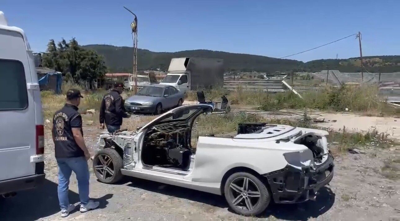 İzmir Dahil 8 Ilde Dev Operasyon! 32 Şüpheli Yakalandı (1)