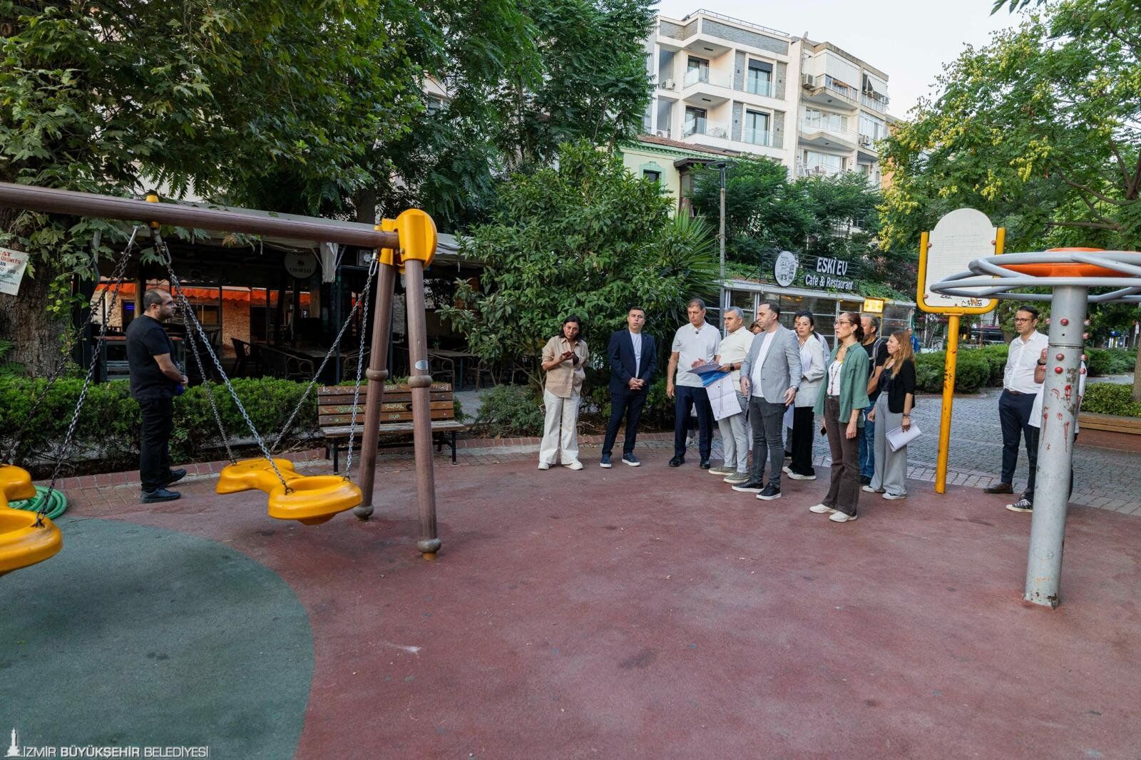 Karşıyaka'da Dev Dönüşüm Başlıyor! Yeni Bisiklet Hattı Geliyor (2)