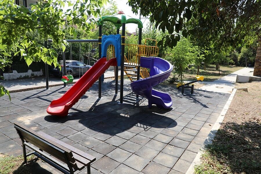 Menderes'te Çocukların Güvenliği Için Harekete Geçildi! Parklar Tek Tek Yenileniyor (2)