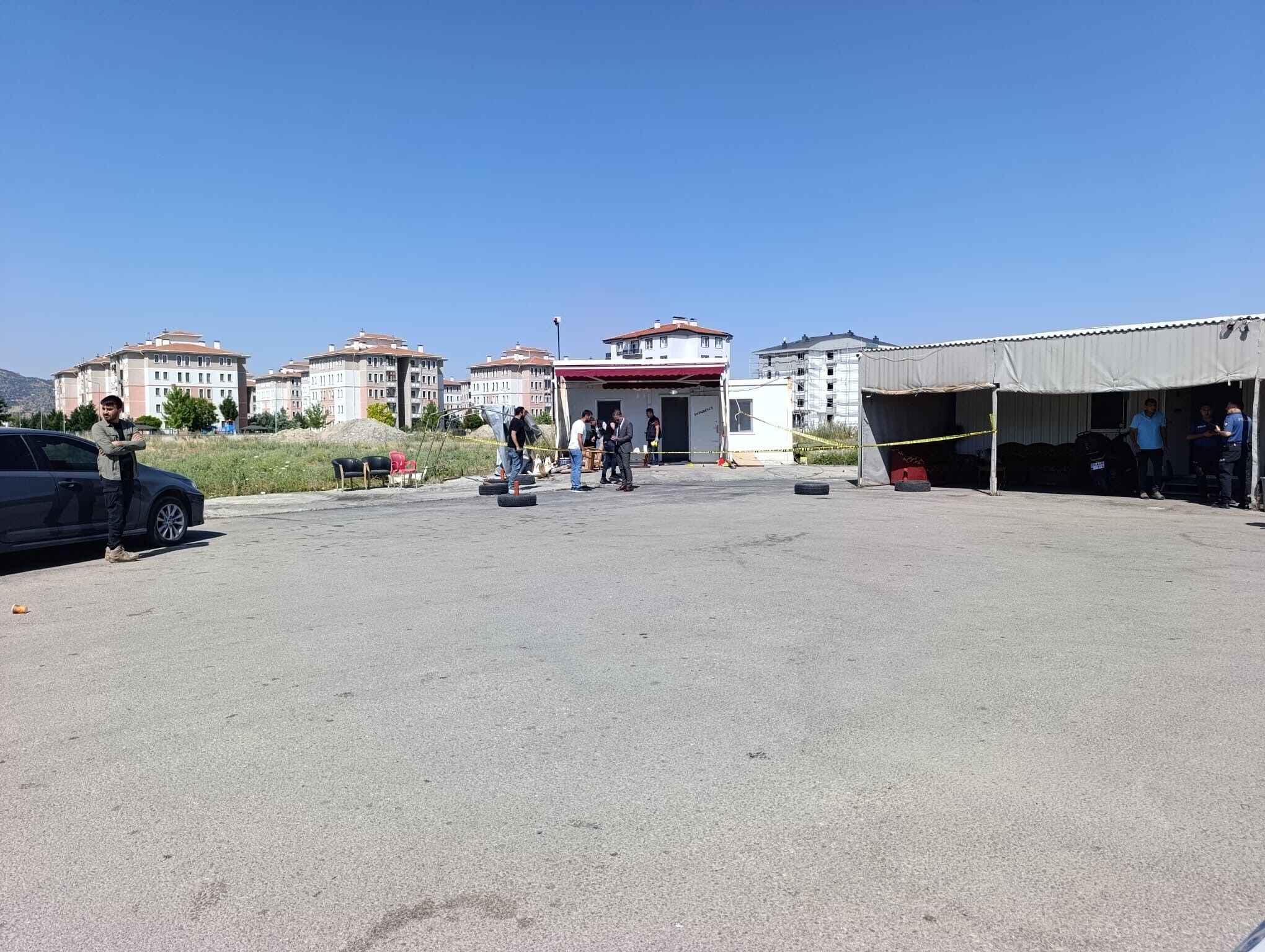 Minibüs Durağında Silahlı Kavga 1 Kişi Hayatını Kaybetti (2)