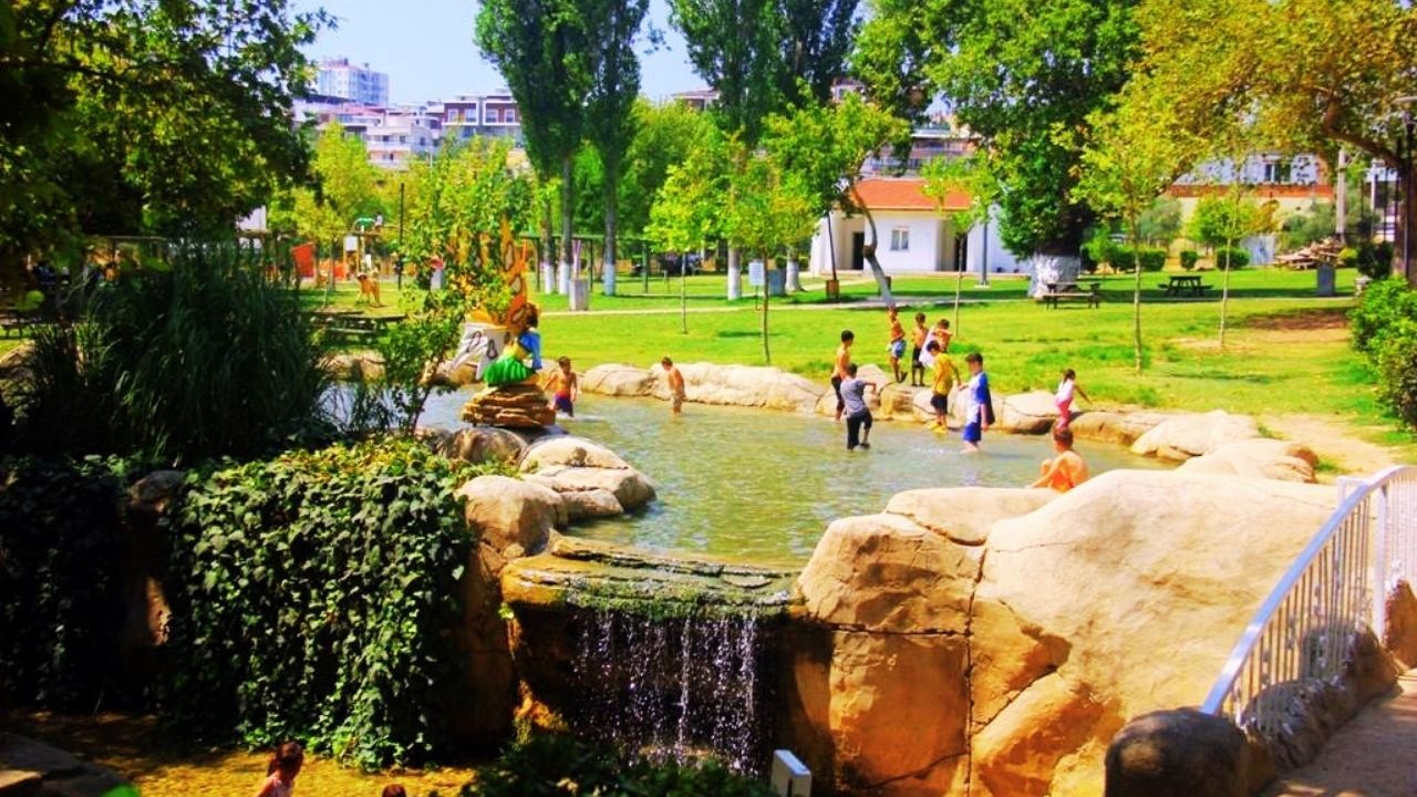 Piknik Yeri Aramaya Son! İzmir'e Sadece 50 Dakika Uzaklıkta Hem Park Yeri Var Hem De Serin Suları (2)