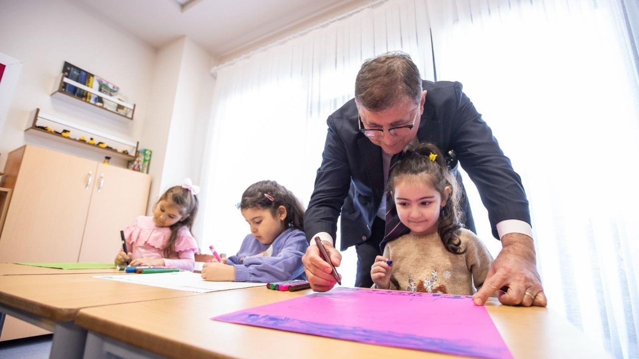 Başkan Tugay Ailelere Duyurdu! Yuvamız İzmir’de Ücretler Üçüncü Kez Düştü (2)