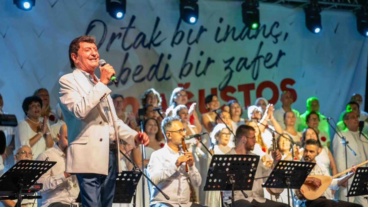 Binlerce Kişi Büyükpark’ta Buluştu Başkan Eşki’den Gençlere Çağrı (3)