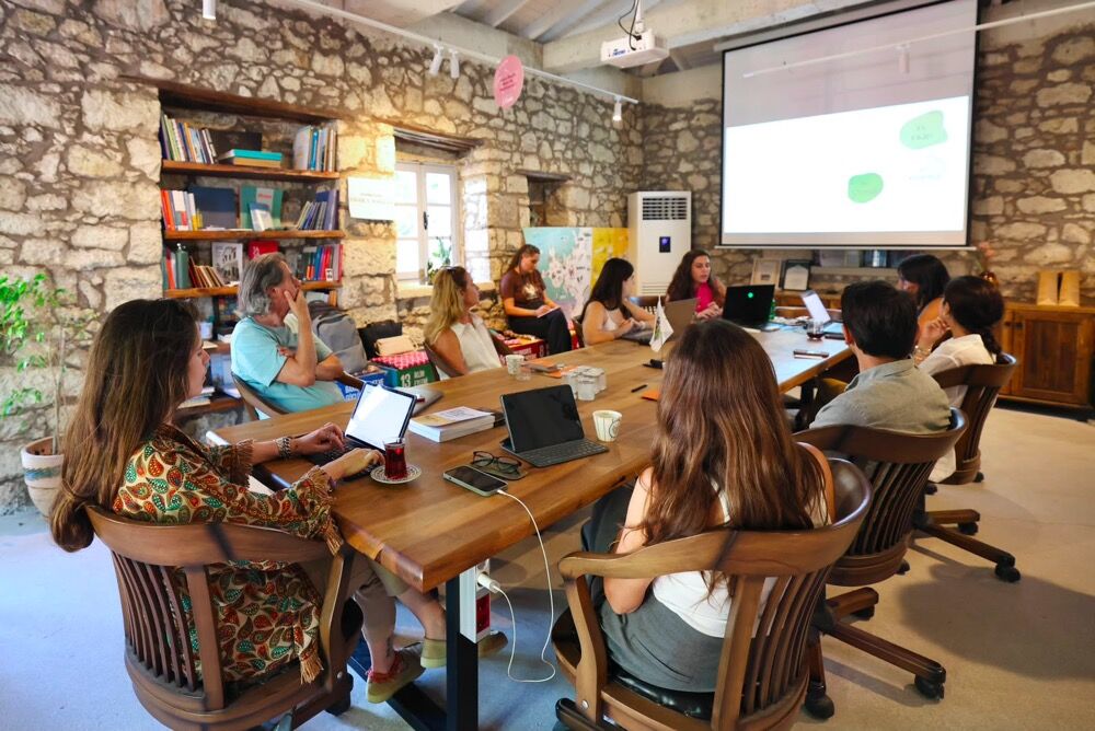 Çeşme’nin Tarihi Çeşmeleri Yeniden Canlanacak Restorasyon Süreci Başlıyor (1)