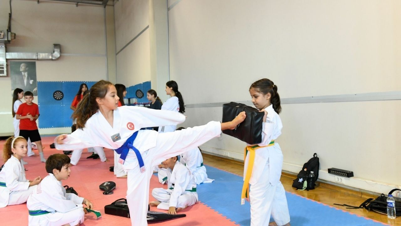 Çiğli’de Çocuklar 13 Farklı Branşta Eğitim Aldı! En Çok Tercih Edilen Spor Dalı Belli Oldu (3)