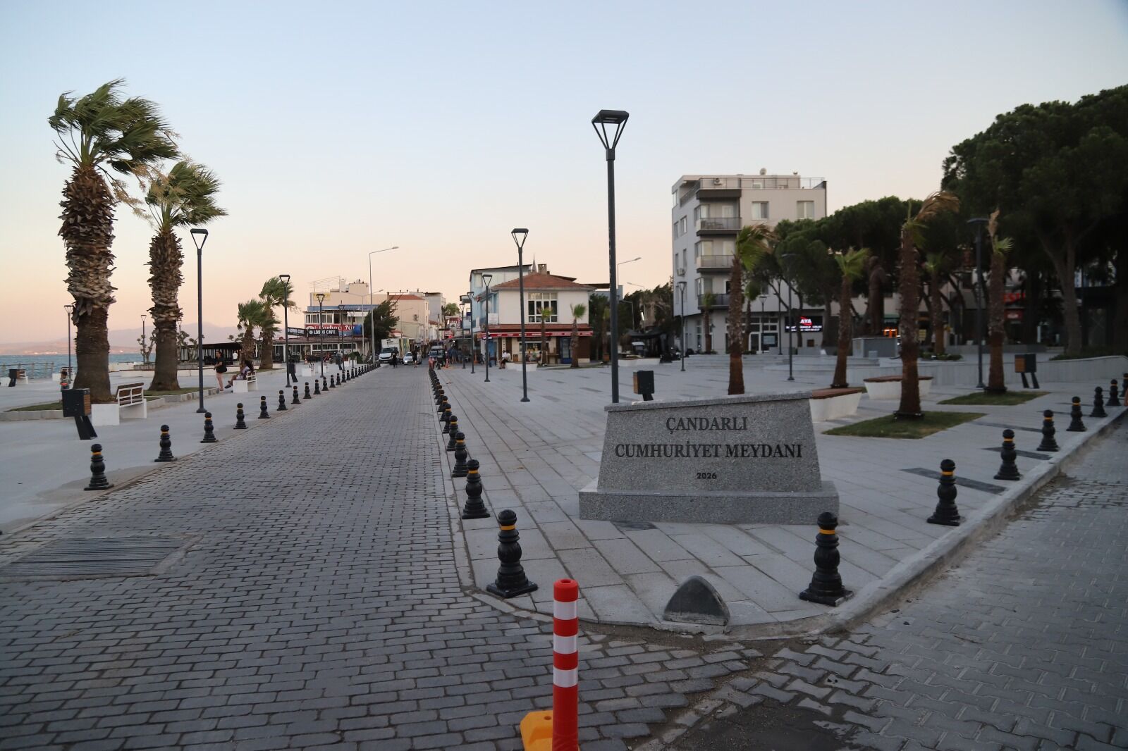 Dikili'de Yıllardır Beklenen Proje Tamamlandı Açılışta Deniz Seki Sahne Alacak (1)