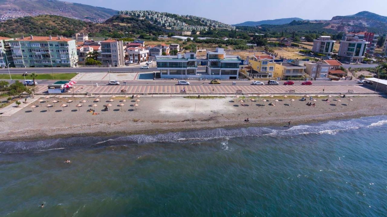 Güzelbahçe Liman Plajı