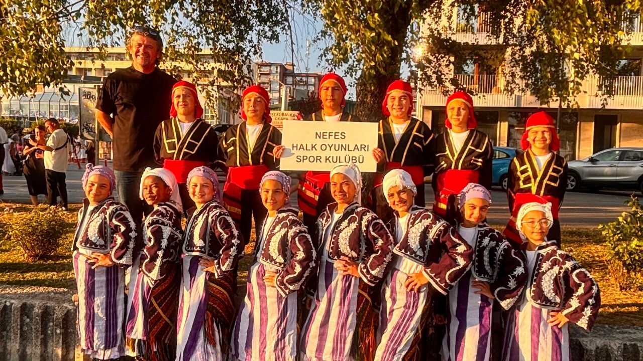 Kuzey Makedonya’da İzmir Rüzgarı Estirdiler (1)