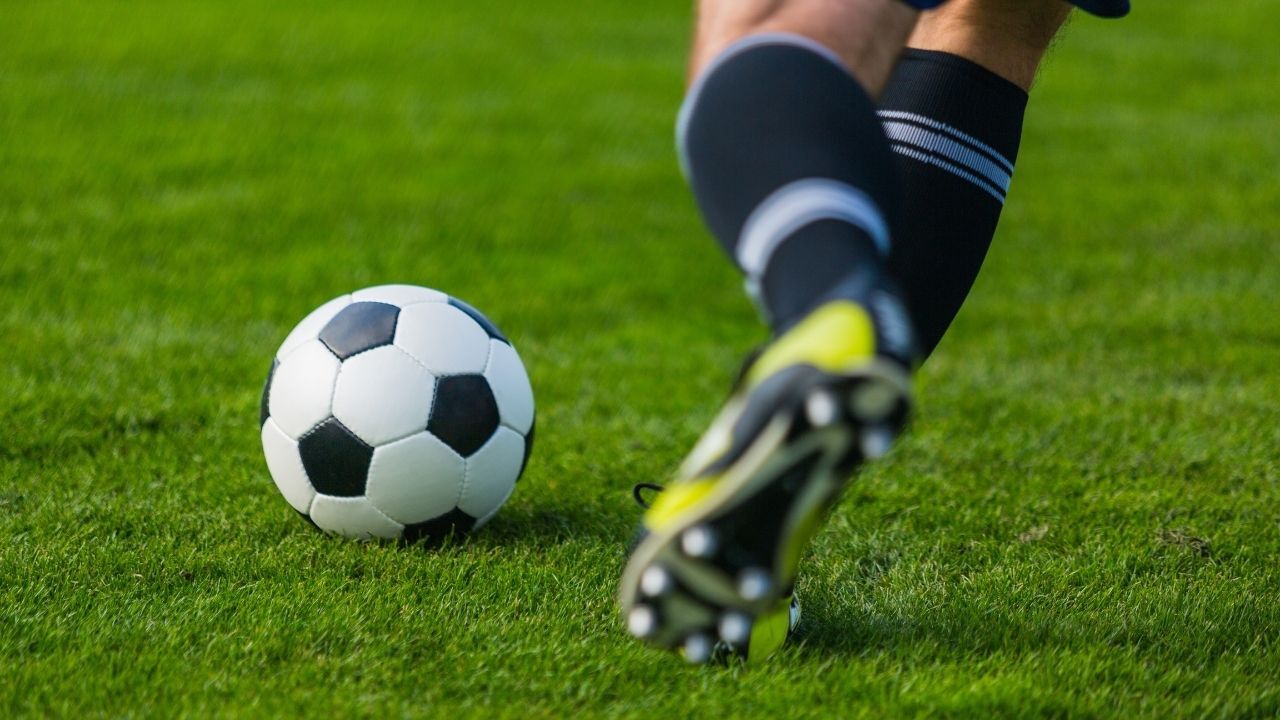 Onlar için 90 dakikadan çok daha fazlası! Erkekler neden futbol sever?