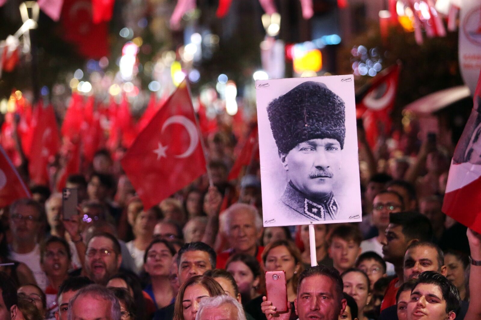 Zafer Bayramı’nda Karşıyaka’da Bir Ilk Yaşanacak Gemi Kapılarını Halka Açacak (1)