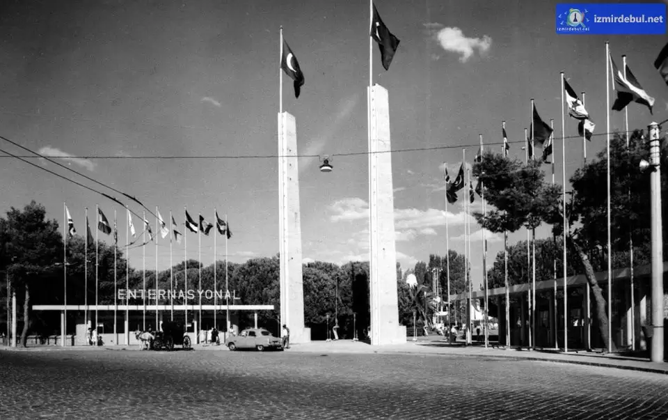 19 Lozan Kapisi 1960 Yili