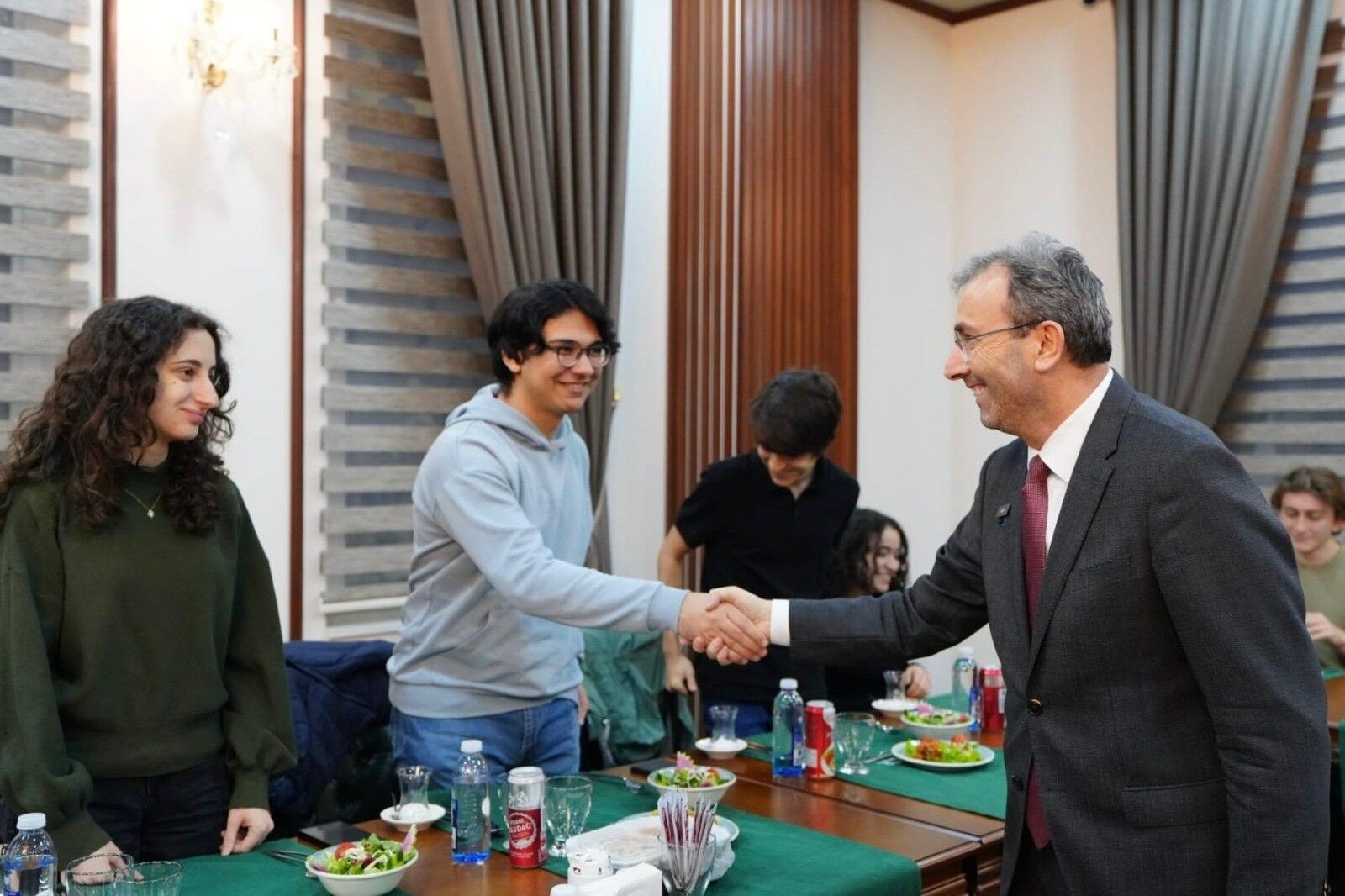 Belediye Duyurdu Yeni Üniversitelilerin Beklediği Destek Hesaplara Geçti! (2)