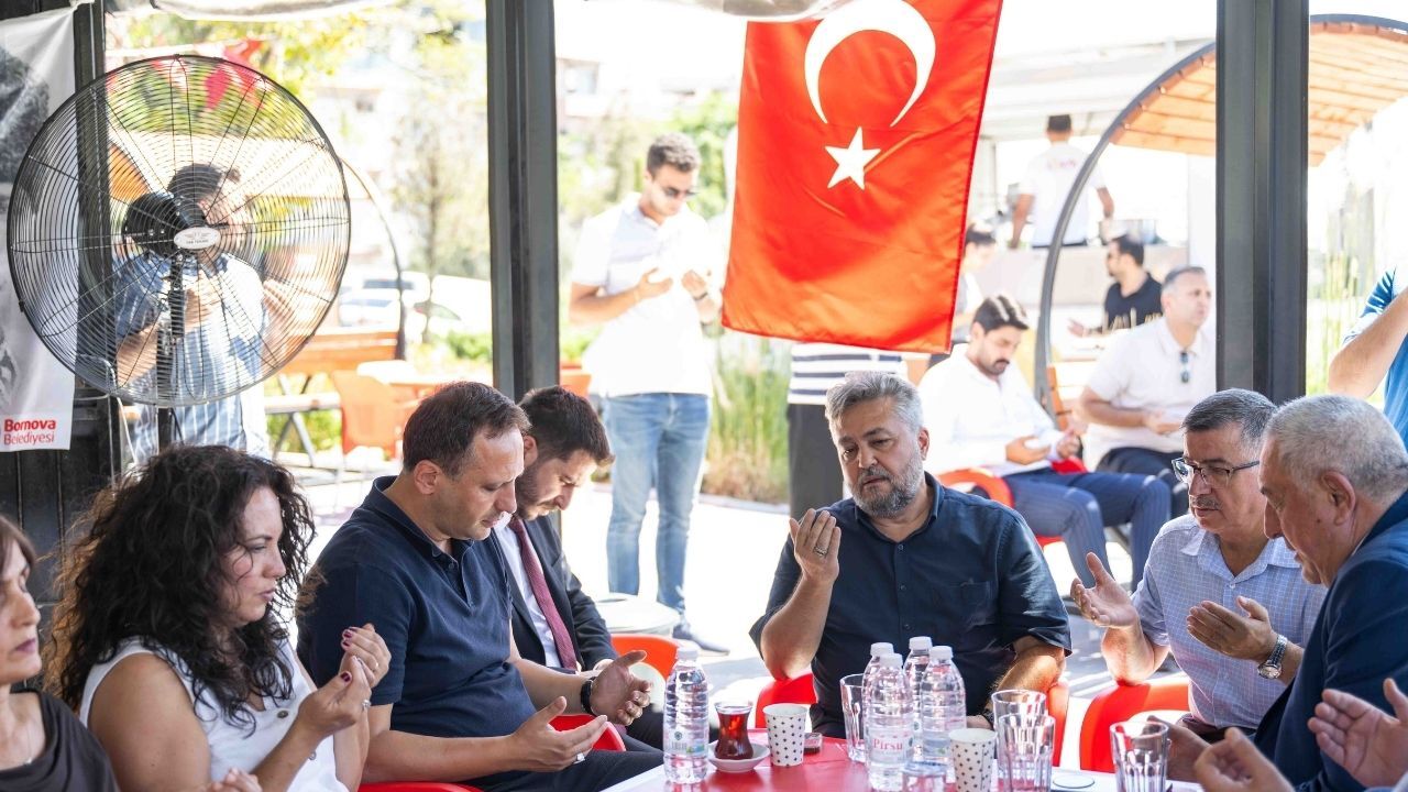 Bornova’da Kıbrıs Için Lokma Hayrı Düzenlendi! (2)