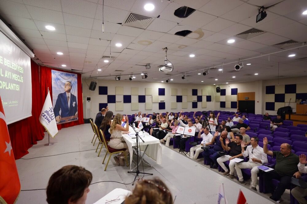 Çeşme’de Sokak Hayvanları Için Yeni Projeler Geliyor Komisyonlar Yeniden Oluşturuldu (2)