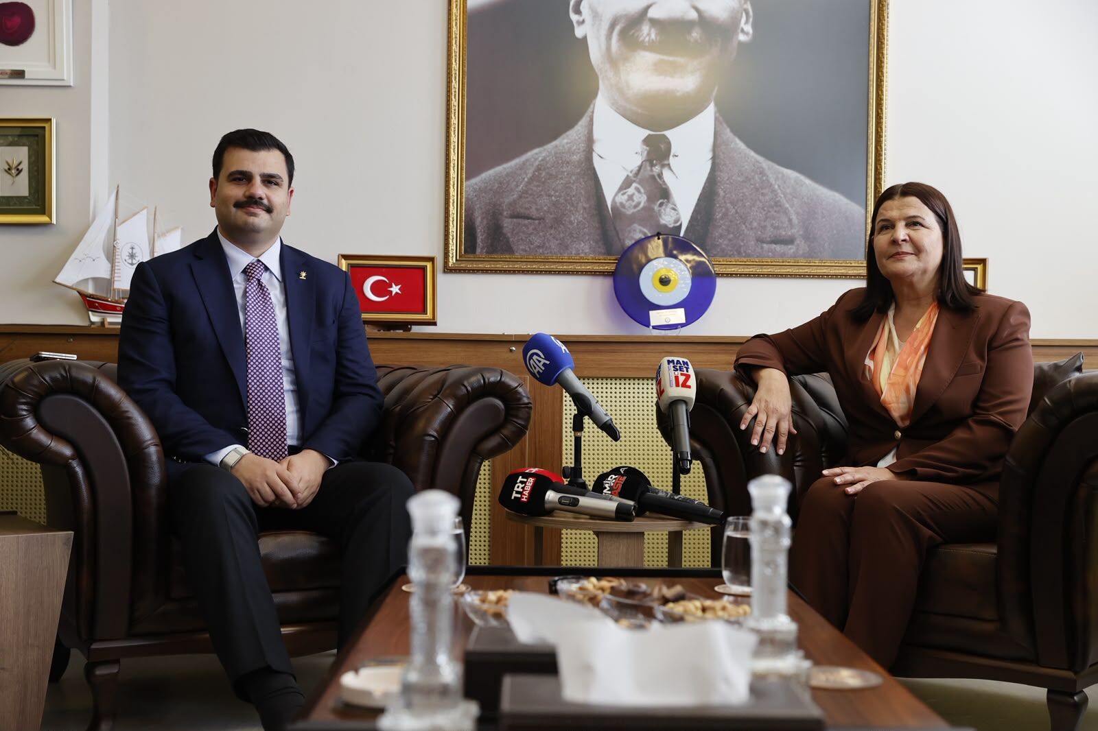 Eyyüp Kadir İnan’dan Özgür Özel’in İzmir'deki o sözlerine sert tepki