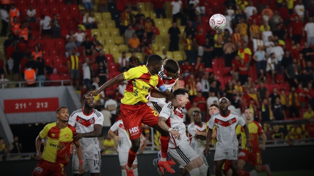 Göztepe'de savunma alarm veriyor! Geçen sezon 1 gol bu sezon 11 gol