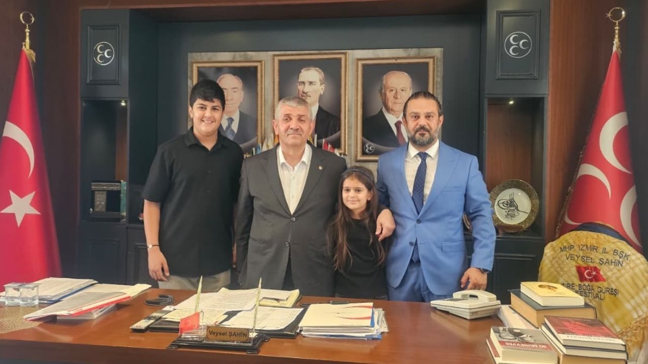 İbrahim Karadağ’dan Veysel Şahin’e teşekkür: “İzmir’in ağabeyi, Uç Beyimiz”