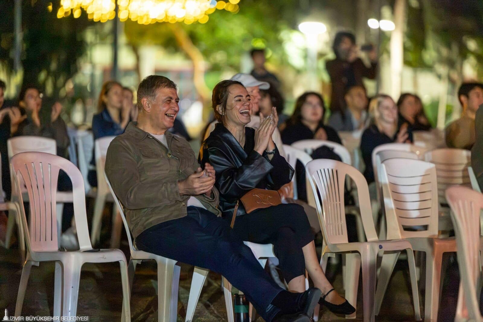 İzmir Oda Orkestrası’ndan Yeni Sezona Güçlü Başlangıç (2)