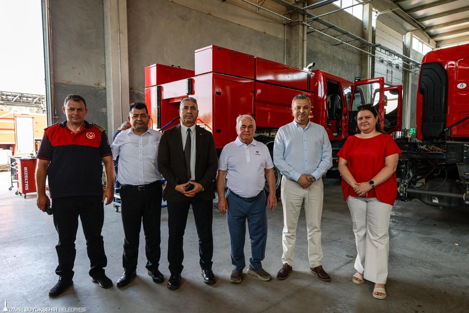 İzmir’de Yangın Filosu Yenileniyor 10 Yeni Arazöz Için Üretim Başladı (2)