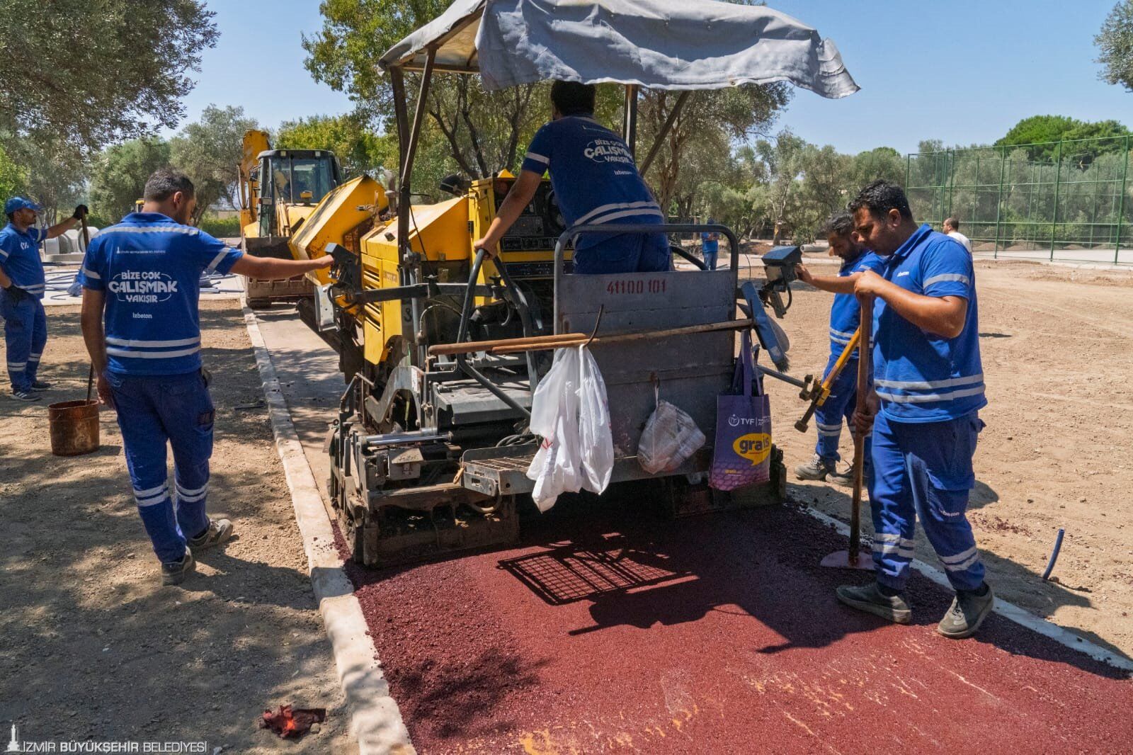 İzmir'de Yıllardır Atıl Olarak Bekliyordu! Buca Aliberti Gençlik Parkı Açılışa Hazırlanıyor (1)