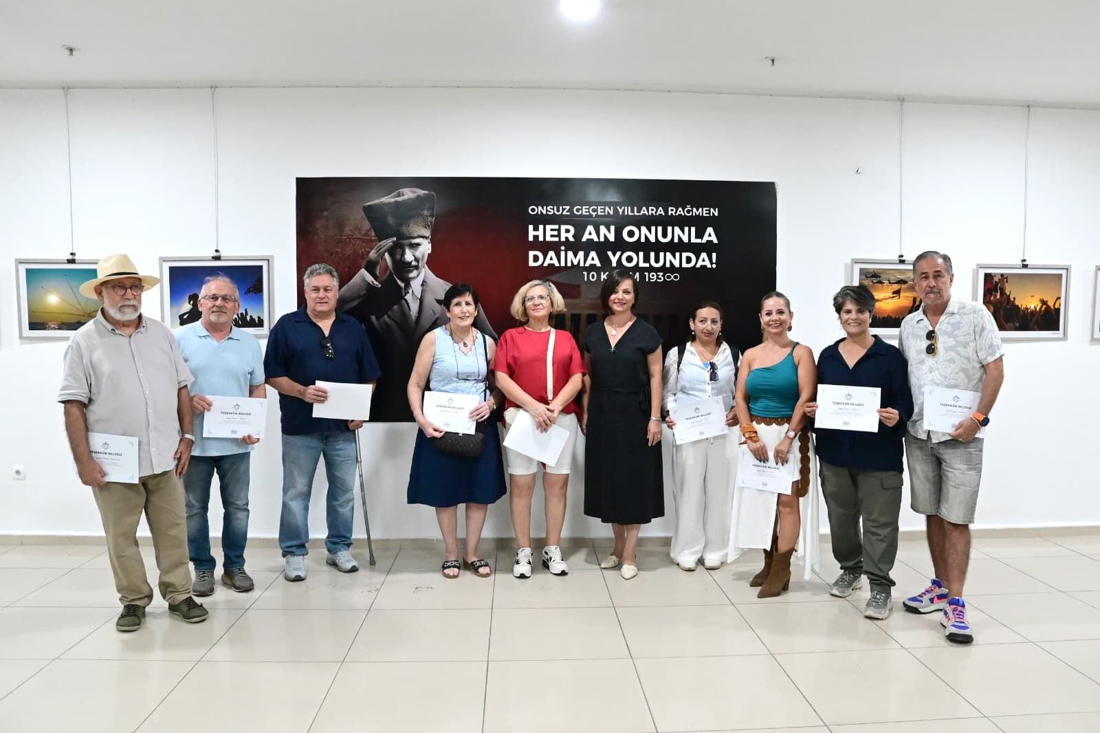 İzmir’in Kurtuluşu Fotoğraf Karelerine Taşındı Karabağlar’da Anlamlı Sergi (1)