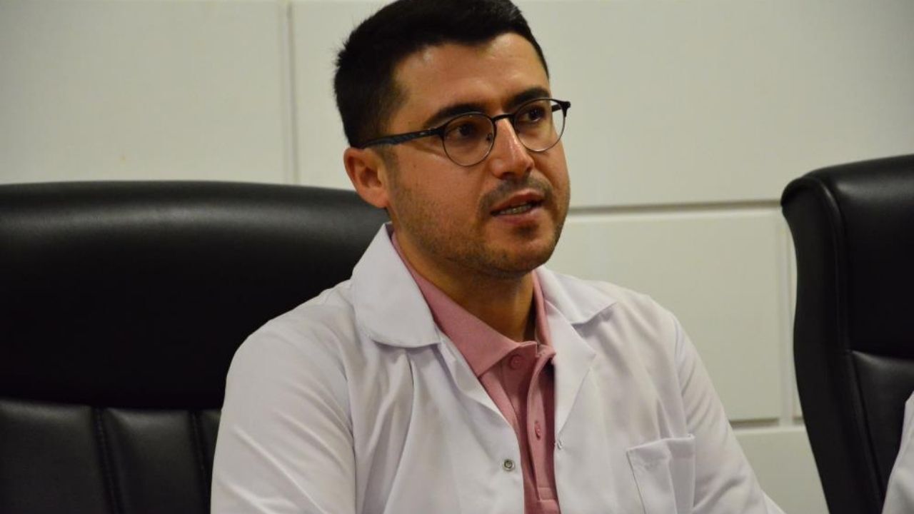 Kan Tükürüp Nefes Alamıyordu Boğazındaki Sülük Çıktı (2)
