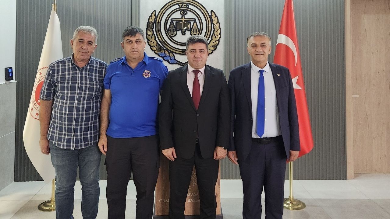 Kemalpaşa'da Dikkat Çeken Protokol Üç Hükümlü Adliyede Çalışacak (1)