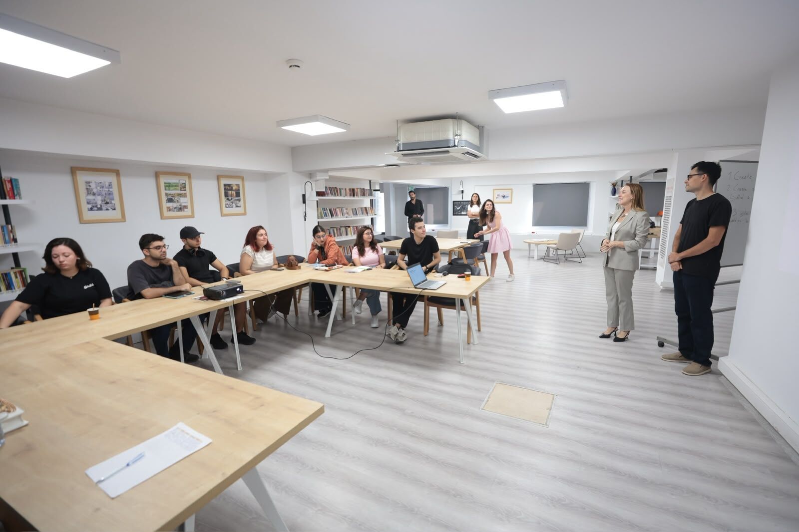 Konak’ta Gençler Yapay Zekanın Olanaklarını Keşfetti (1)
