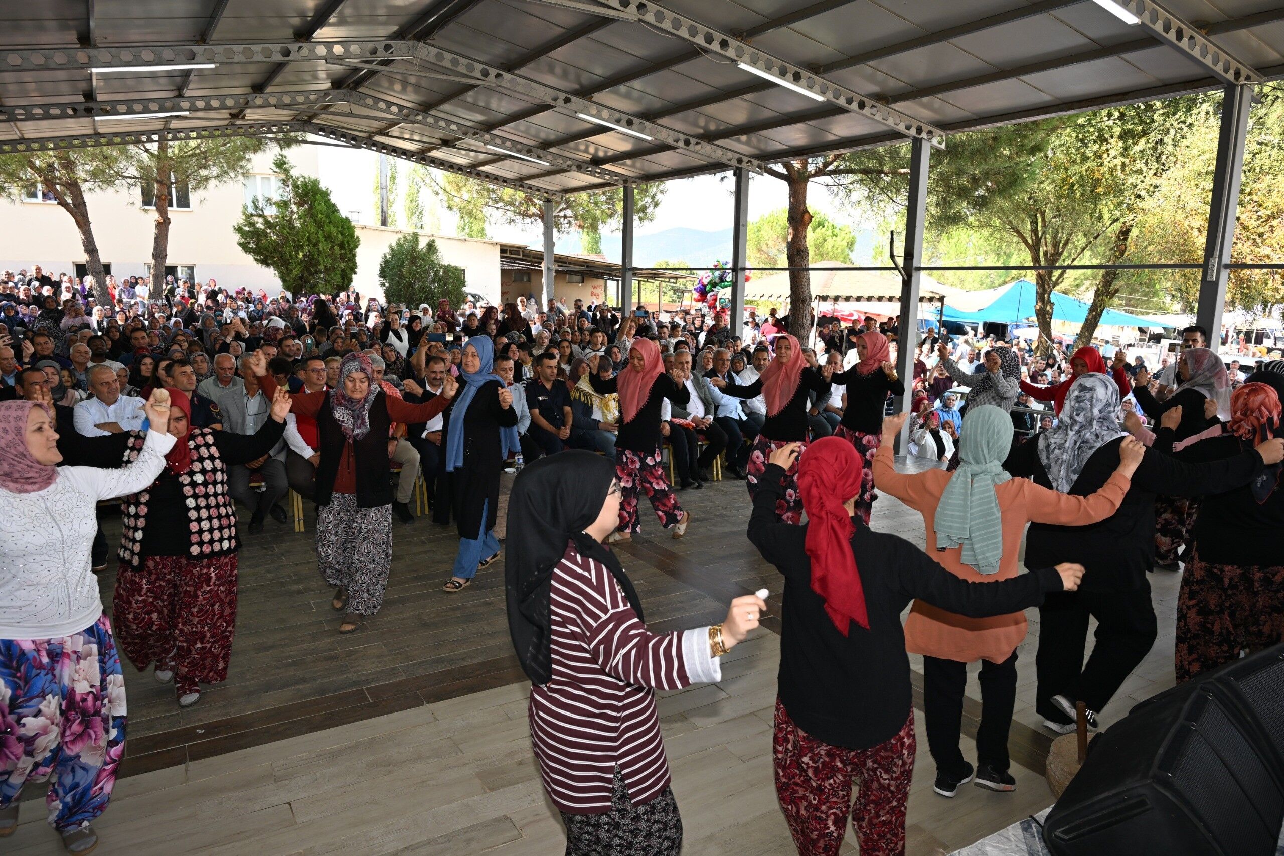 Manisa'da Ilk Kez Düzenlendi En Iyi Üreticiler Belli Oldu (2)