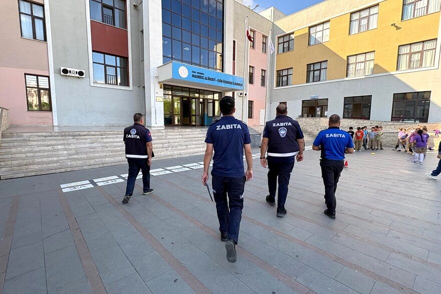 Menderes'te Okul Kantinleri Tek Tek Denetledi (2)