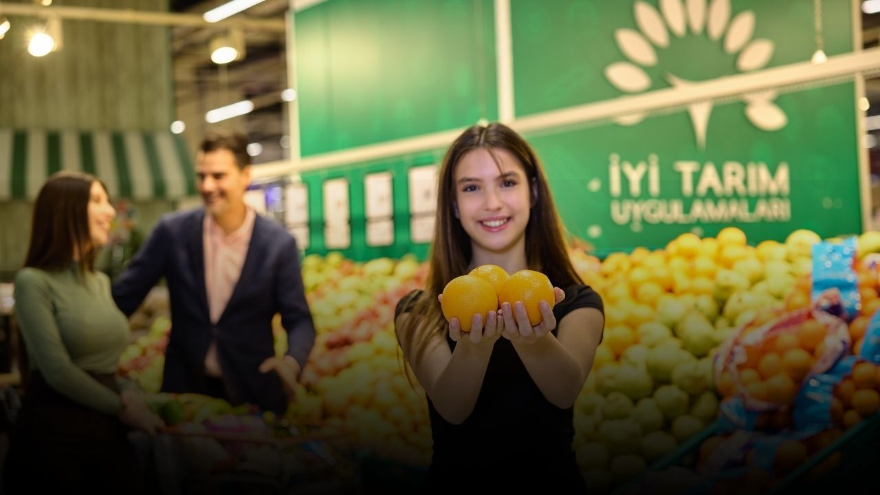 Meyve ve sebzelerde analiz dönemi! Migros’tan gıda güvenliğinde şeffaflık adımı: Raporlar artık ürün sayfalarında