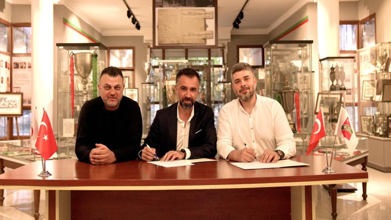 Karşıyaka’da Selim Çınar yuvaya döndü