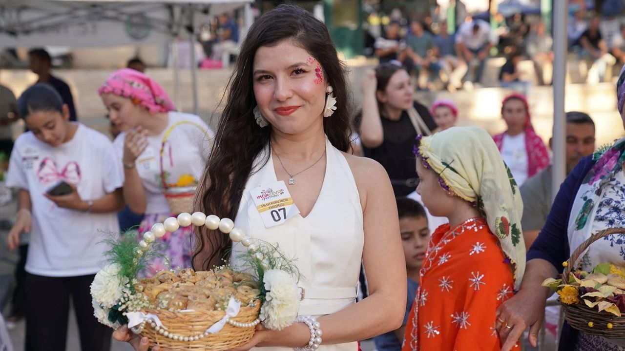 Ti̇re Festi̇val
