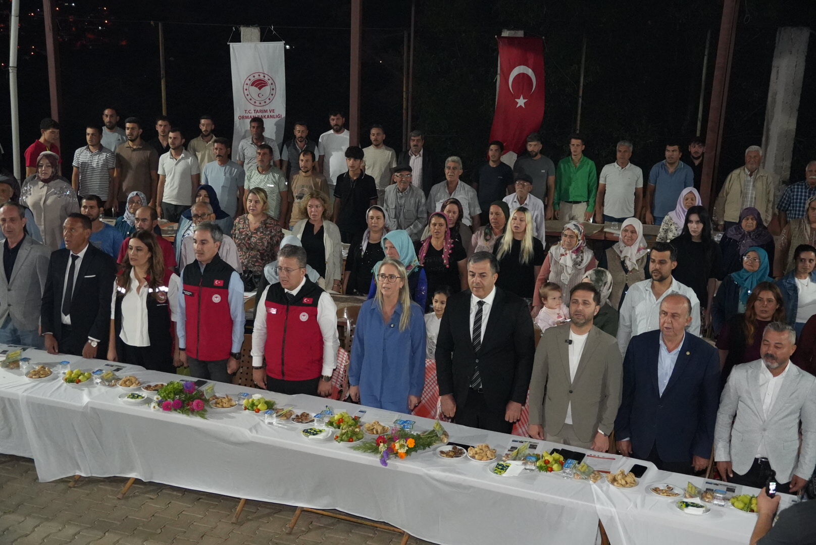 Tire’de Incir Üreticilerine Destek Binlerce Kasa Ve Kurutma Ekipmanı Dağıtıldı (1)