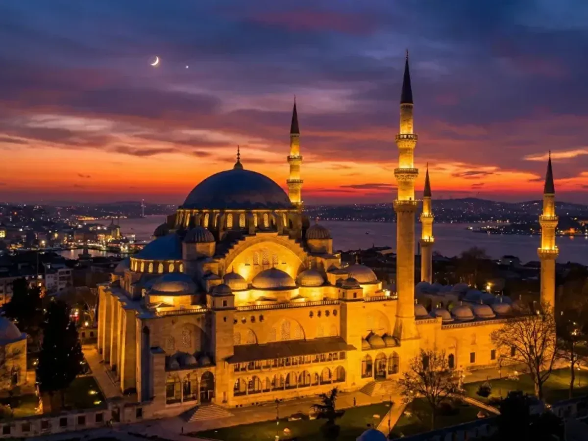 Üç aylar ne zaman başlıyor? Regaip Kandili, Miraç Kandili ve Berat Kandili ne zaman? İşte tarihler