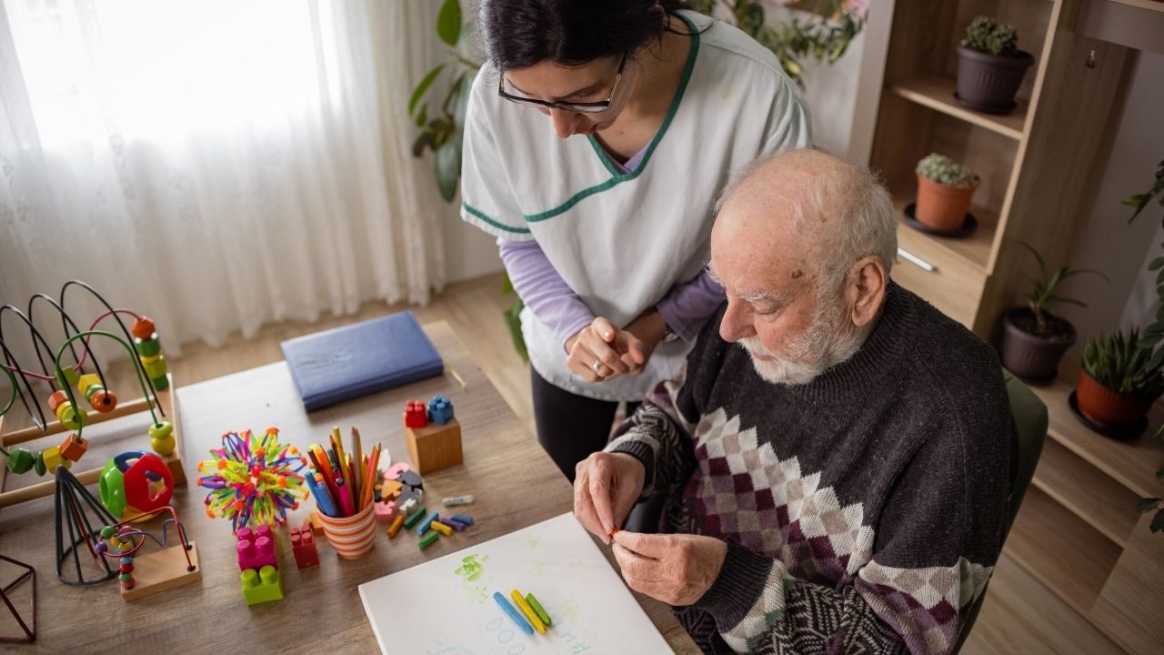 Uzmanı Alzheimer Belirtilerini Tek Tek Açıkladı Bu Durumlarda Vakit Kaybetmeyin! (2)
